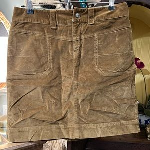 Athleta velveteen tan high waist skirt size 6 retro NWOT